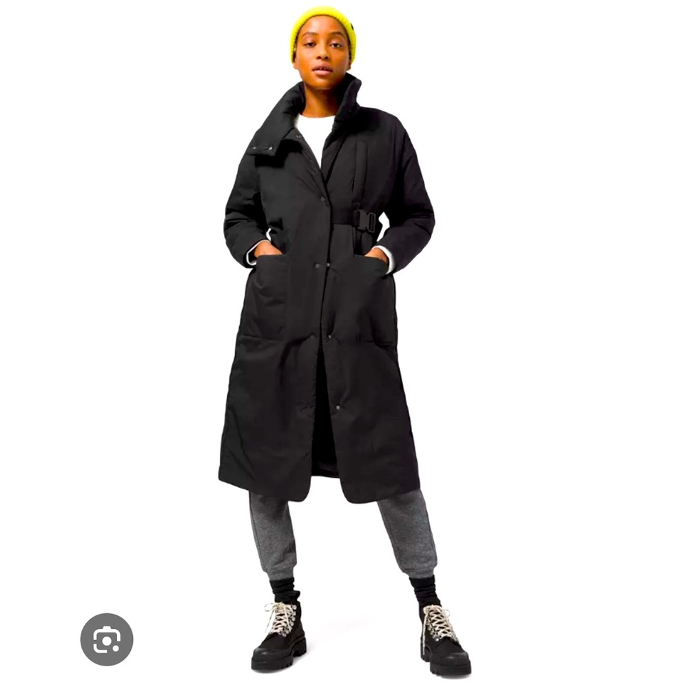 Lululemon Pure Puff Long Jacket in Black, Size 4. BNWT